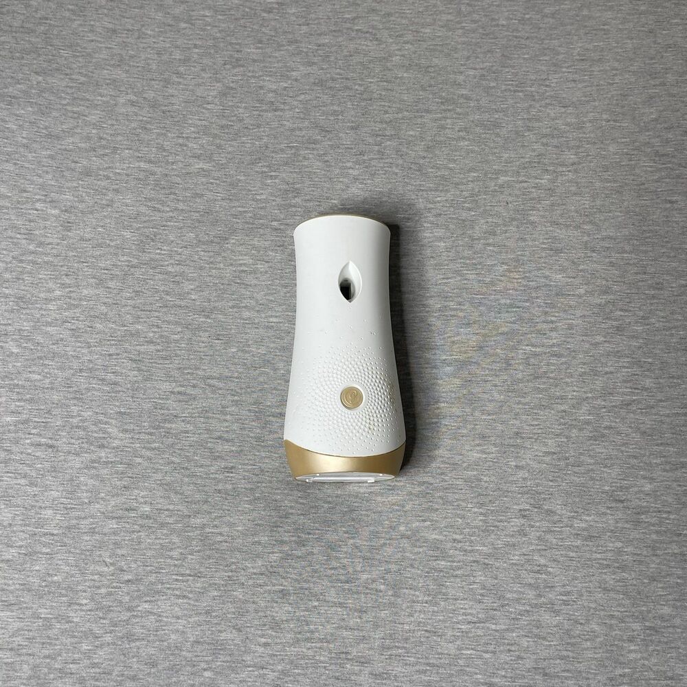 Glade Automatic Spray Holder